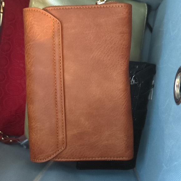 Urban Expression Shoulderbag/clutch - Picture 2 of 5